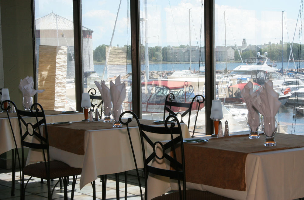 Delta Hotels By Marriott Kingston Waterfront Restoran fotoğraf